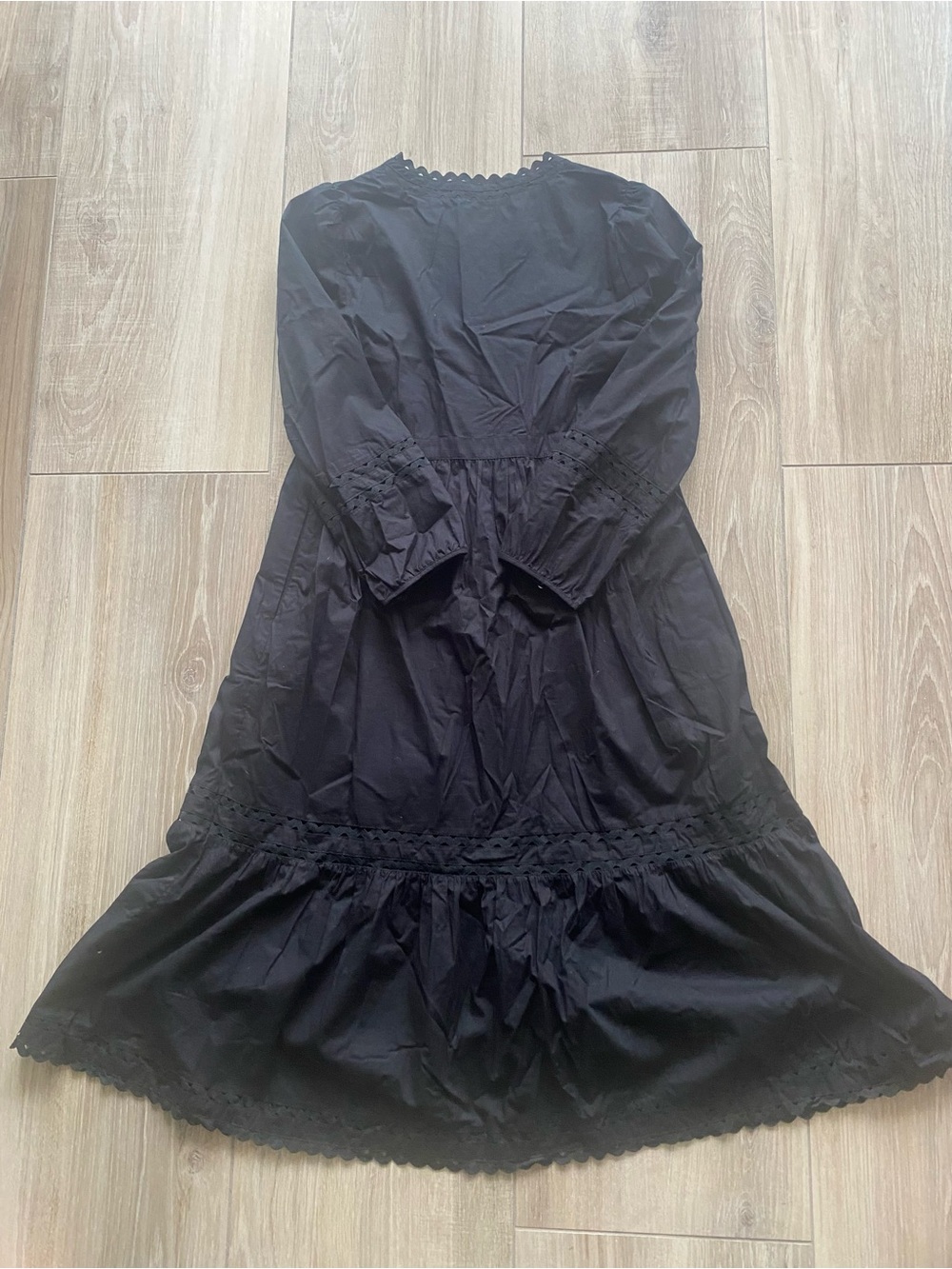 J-Crew Black Tiered Lace-Trim Midi Dress Size Small 44” long/16.5” waist/18”bust - Picture 5 of 9